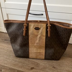 Barely Used Michael Kors Tote Bag
